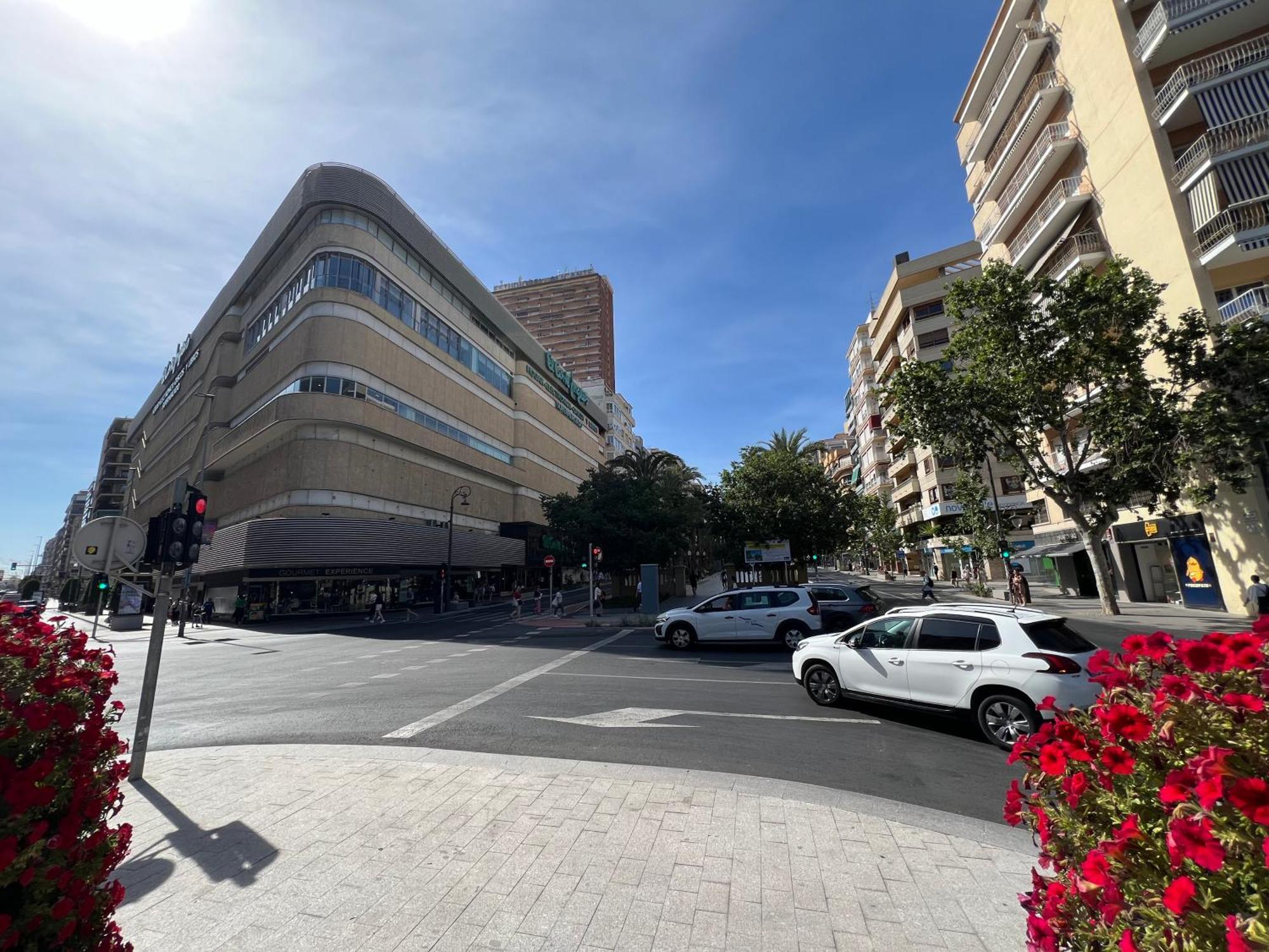 Apartamentos Gerona Alicante Bagian luar foto